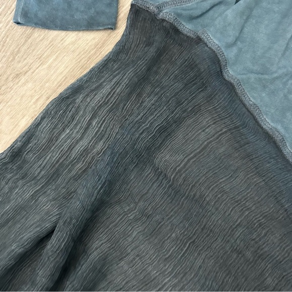 NWT Soft Surroundings Silk Sienna Top Asymmetrical Boho Flowy Acid Wash Size XS - Picture 3 of 5